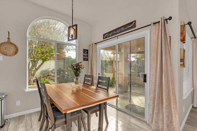 7502 N Trellis Circle, Fresno, CA 93720