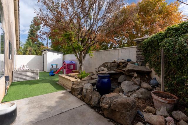 7502 N Trellis Circle, Fresno, CA 93720