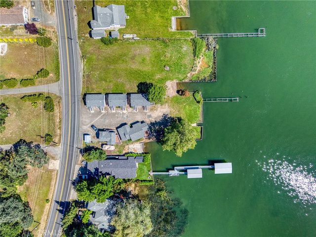 4550 Lakeshore, Lakeport, CA 95453