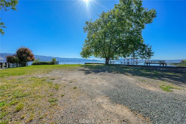 4550 Lakeshore, Lakeport, CA 95453