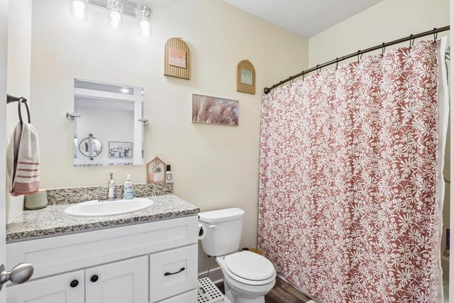 716 Kenseth Way, Cambridge, WI 53523