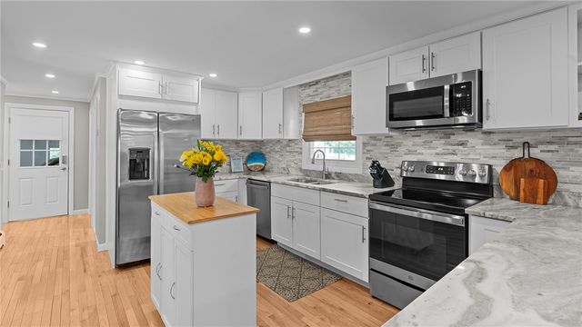 141 Ridge Road, Smithfield, RI 02917