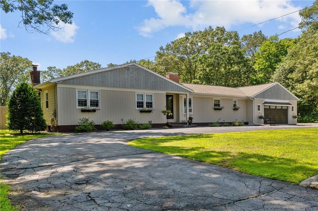 141 Ridge Road, Smithfield, RI 02917