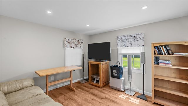141 Ridge Road, Smithfield, RI 02917