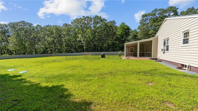 141 Ridge Road, Smithfield, RI 02917