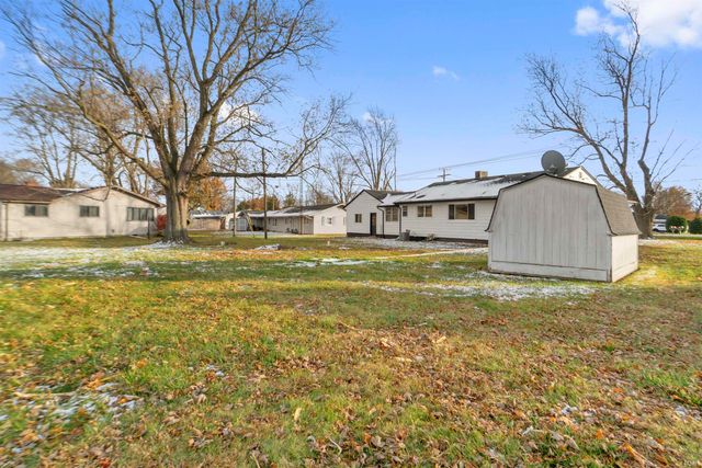 156 W Markle Road, Huntington, IN 46750