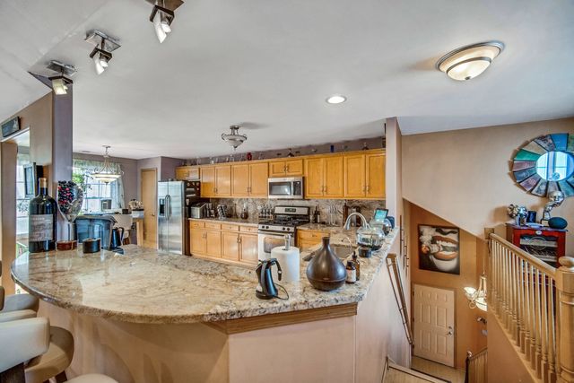 8631 Saddlebred Court 8631, Frankfort, IL 60423