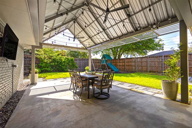7251 Crooked Oak Drive, Dallas, TX 75248