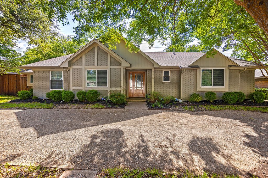 7251 Crooked Oak Drive, Dallas, TX 75248