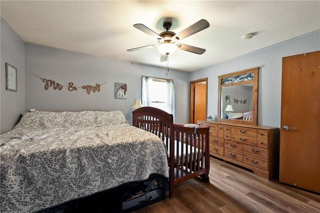 503 SW Maple Lane, Oak Grove, MO 64075