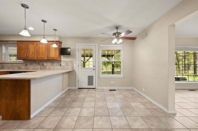 8404 Blackberry Ridge, Edmond, OK 73034