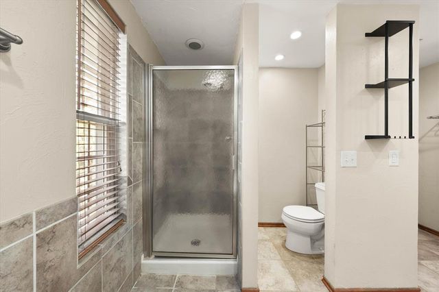 8404 Blackberry Ridge, Edmond, OK 73034