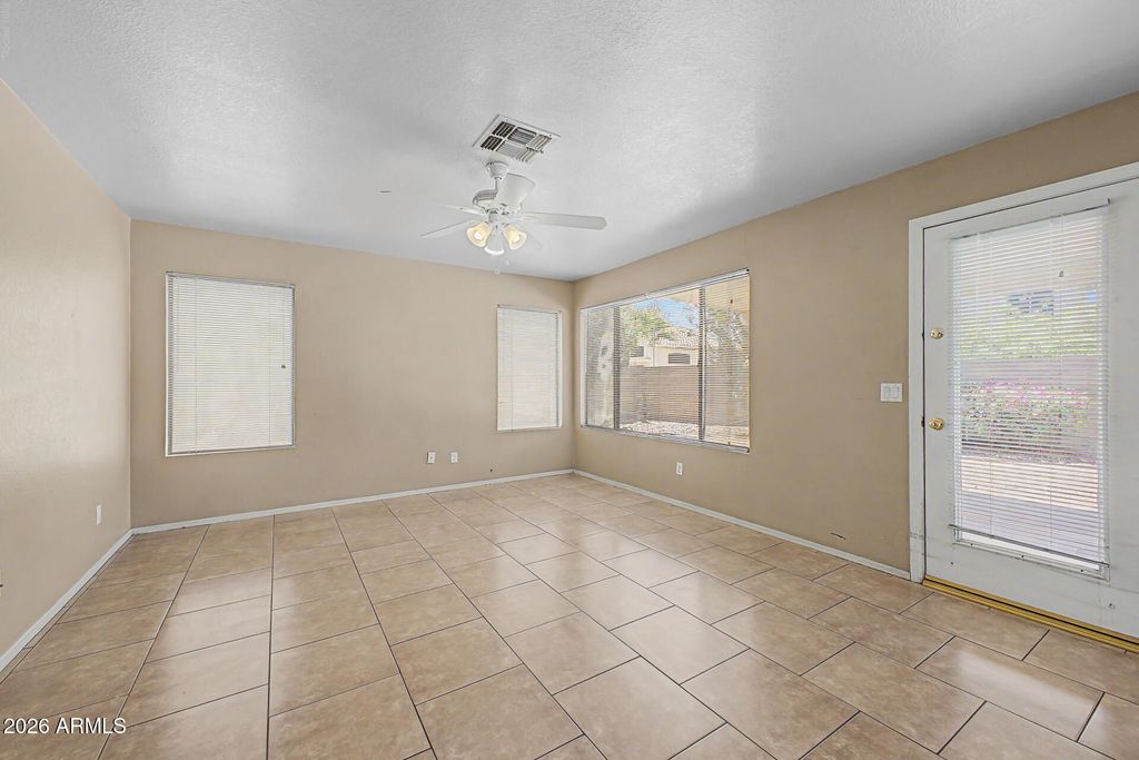 13410 S 47TH Way, Phoenix, AZ 85044 — photo 4