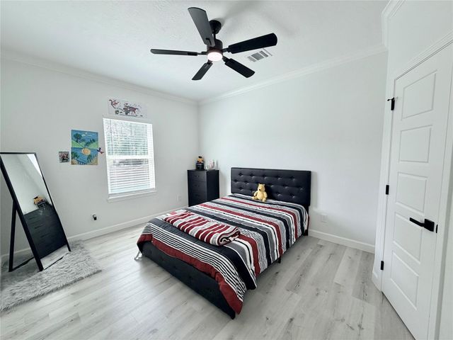 2320 Road 5836, Cleveland, TX 77327
