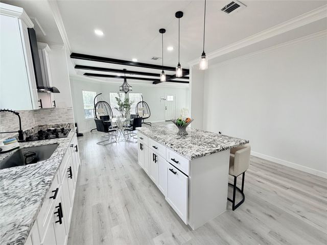 2320 Road 5836, Cleveland, TX 77327