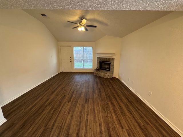 4117 Appleyard Drive, Fort Worth, TX 76137