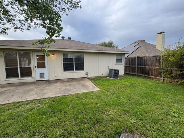 4117 Appleyard Drive, Fort Worth, TX 76137