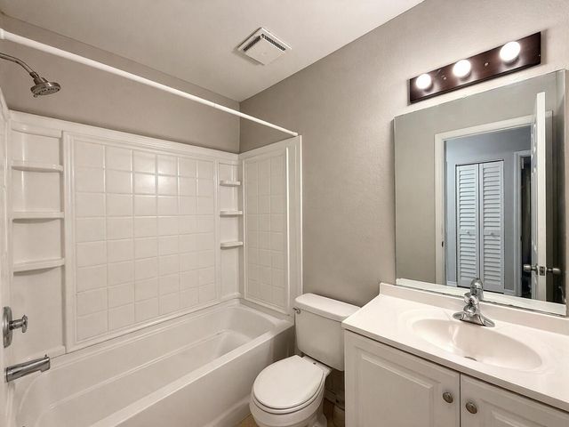 568 SE Chapman Avenue, Port St. Lucie, Port St Lucie, FL 34984