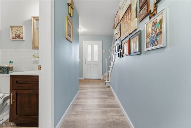 5907 Wiclif Road NE, Canton, OH 44721