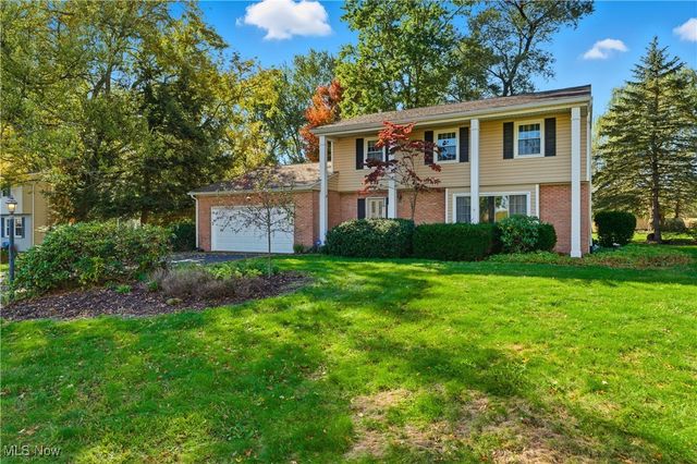 5907 Wiclif Road NE, Canton, OH 44721