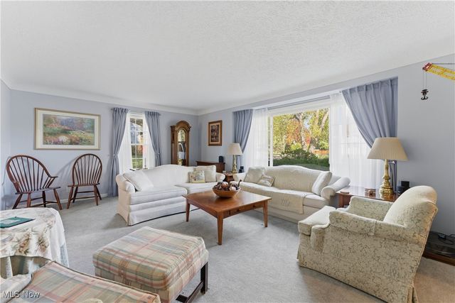 5907 Wiclif Road NE, Canton, OH 44721