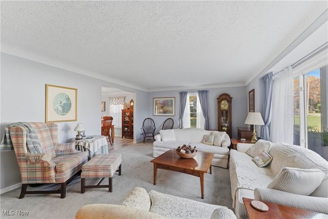 5907 Wiclif Road NE, Canton, OH 44721