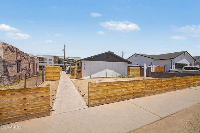 1438 E ADAMS Street, Phoenix, AZ 85034