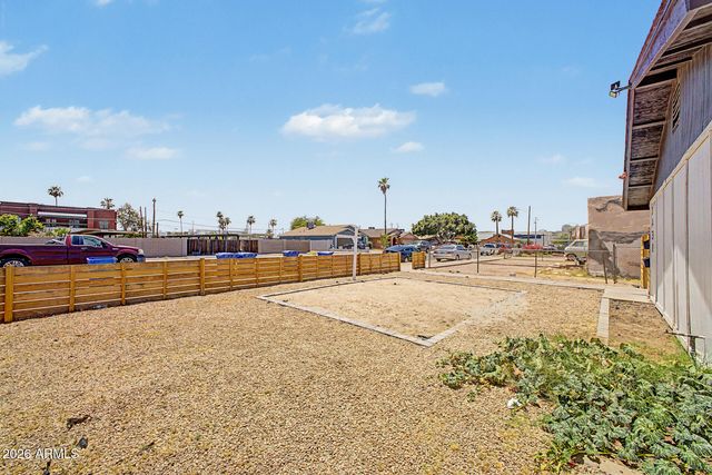 1438 E ADAMS Street, Phoenix, AZ 85034