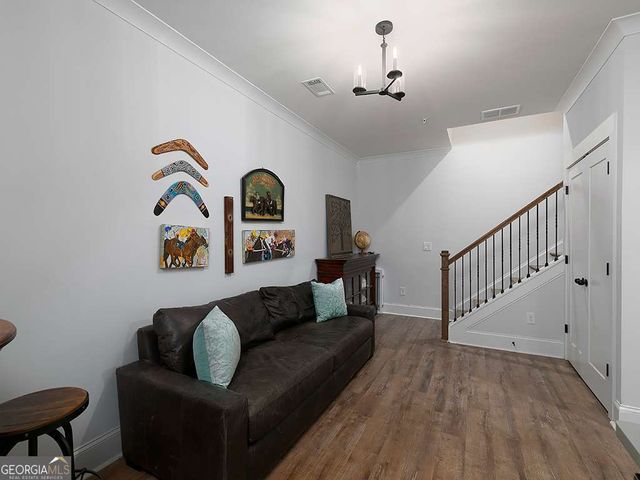 320 Oak Arms Way, Woodstock, GA 30188