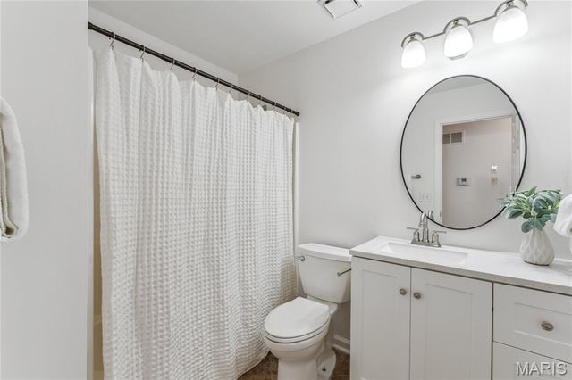 968 Hunter Chaise Drive, Wentzville, MO 63385