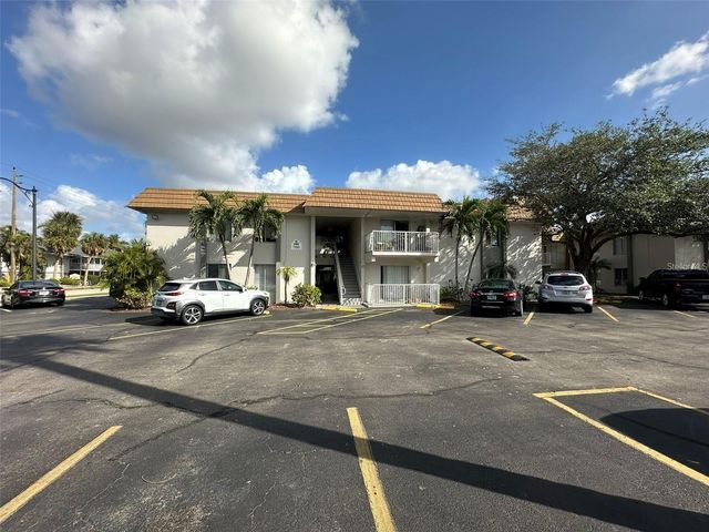 1830 MARAVILLA AVENUE 303, Fort Myers, FL 33901