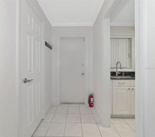 3225 RAMBLEWOOD DRIVE, Sarasota, FL 34237