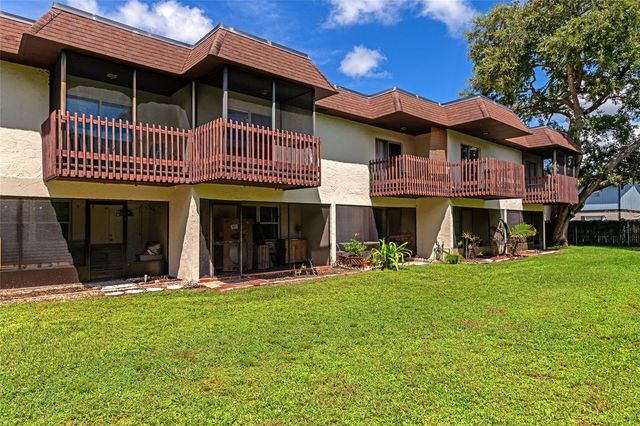 3225 RAMBLEWOOD DRIVE, Sarasota, FL 34237