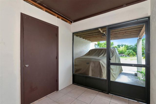 3225 RAMBLEWOOD DRIVE, Sarasota, FL 34237