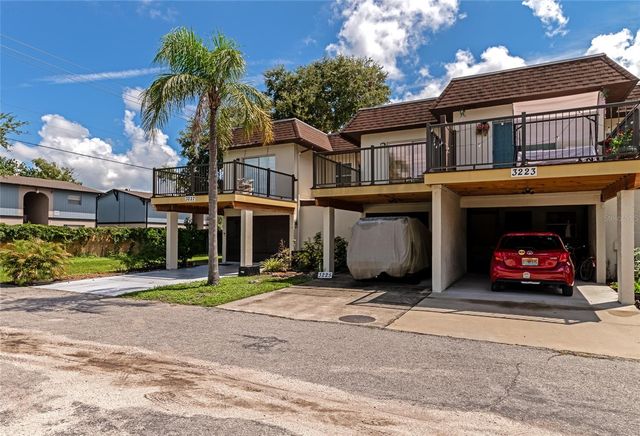 3225 RAMBLEWOOD DRIVE, Sarasota, FL 34237