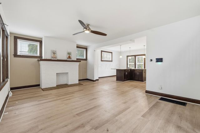 2282 Willamont Avenue, Columbus, OH 43219