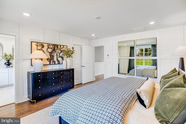 112 FRED CLARK DR, Pennington, NJ 08534