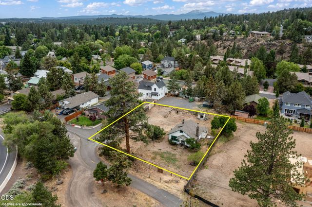 1929 NW Hill Street, Bend, OR 97703