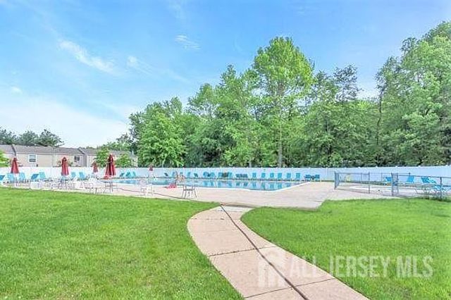 17 Deerberry Lane, South Brunswick, NJ 08852