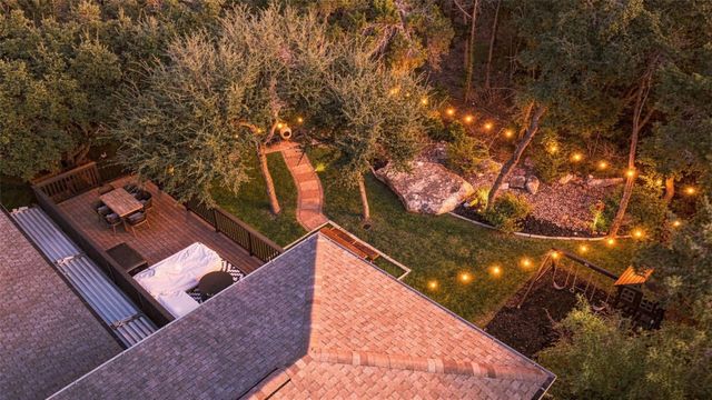 220 Clubhouse DR, Lakeway, TX 78734