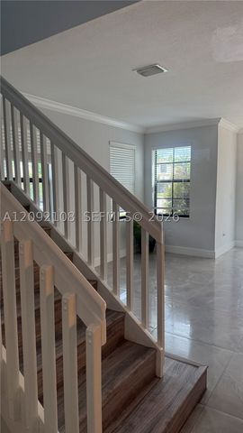 3301 W 89th Ter, Hialeah, FL 33018