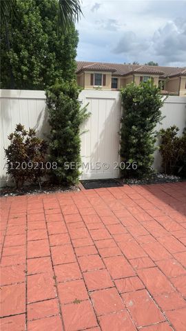 3301 W 89th Ter, Hialeah, FL 33018