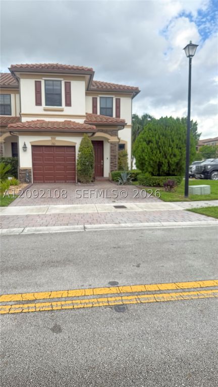 3301 W 89th Ter, Hialeah, FL 33018