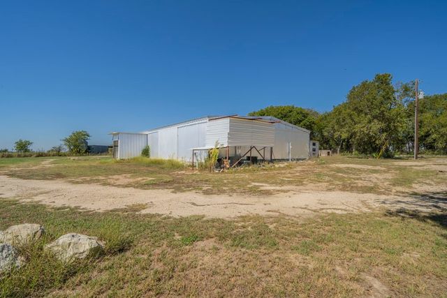 3360 Fm 308, Milford, TX 76670