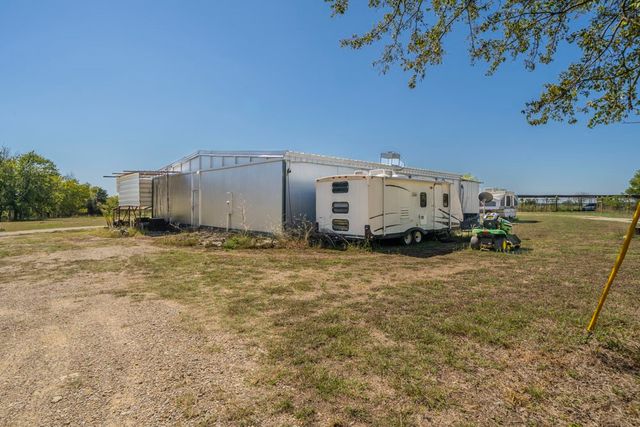 3360 Fm 308, Milford, TX 76670