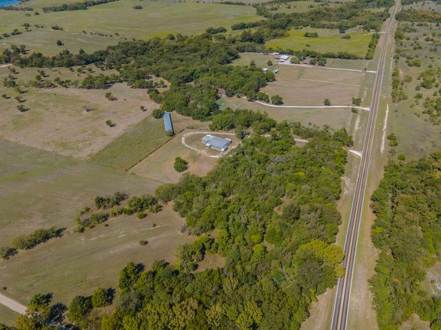 3360 Fm 308, Milford, TX 76670