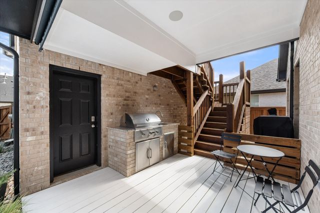 1429 Cypress Thorn Drive, Arlington, TX 76005