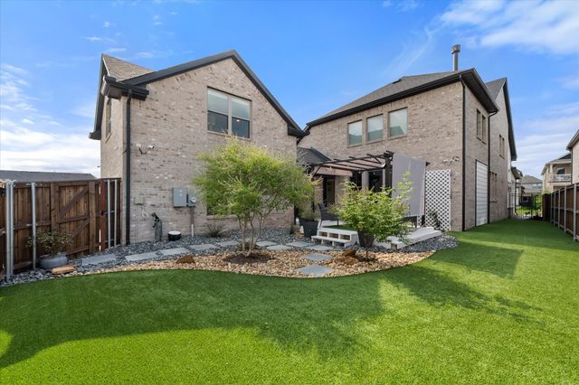 1429 Cypress Thorn Drive, Arlington, TX 76005