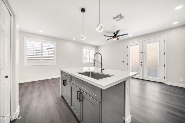 3031 S 101ST Drive, Tolleson, AZ 85353