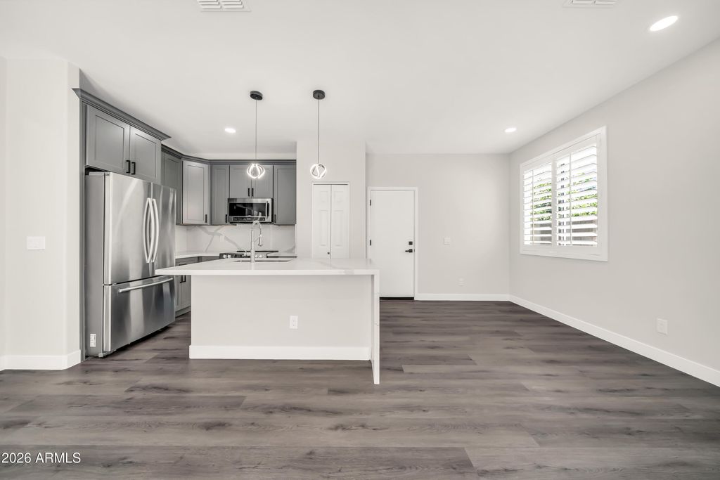 3031 S 101ST Drive, Tolleson, AZ 85353 — photo 5